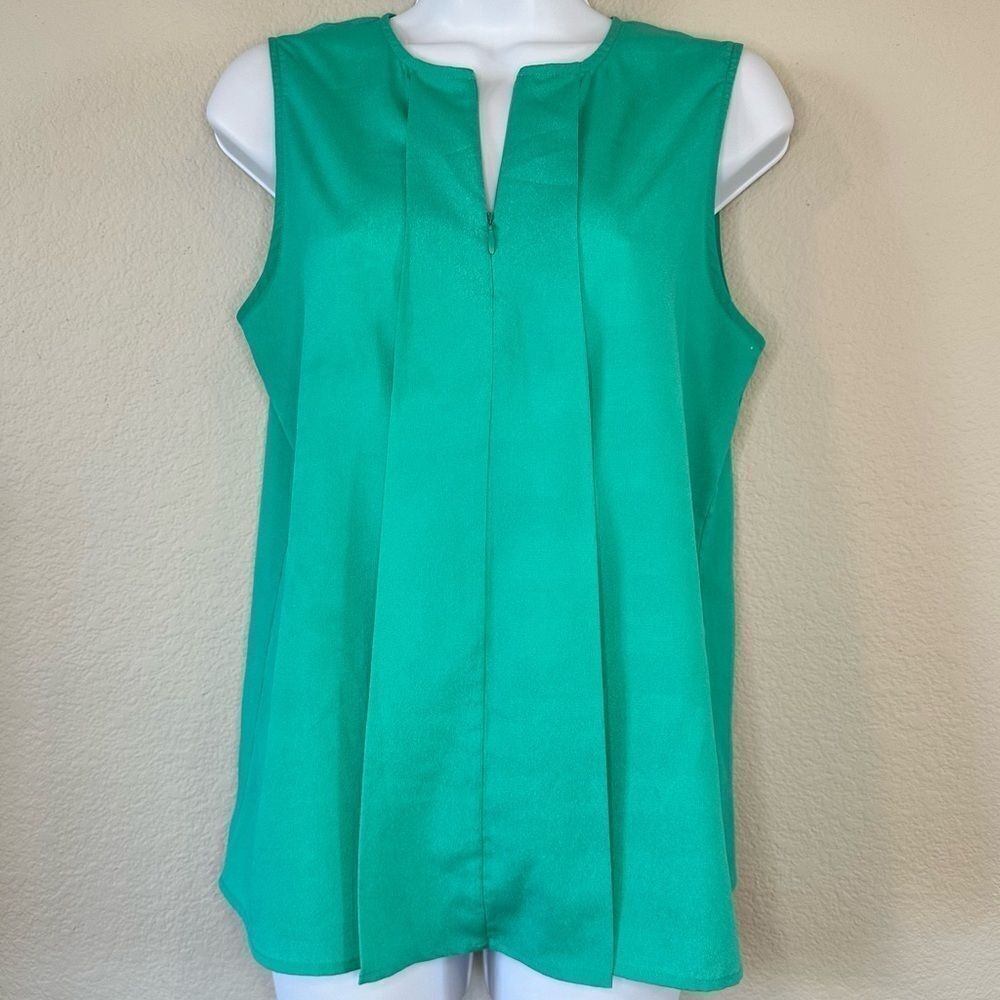 Sleeveless Blouse Mint Green